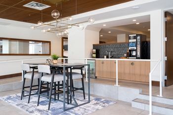 Therowanluxuryapartments